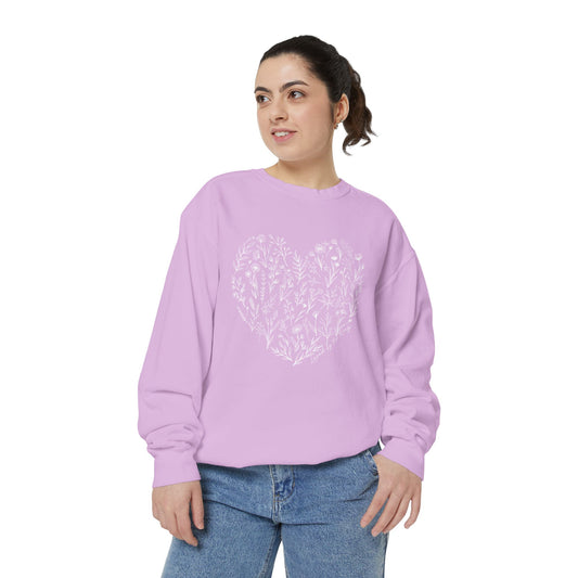 Ladies I am Loved by the King Floral Heart Sweatshirt